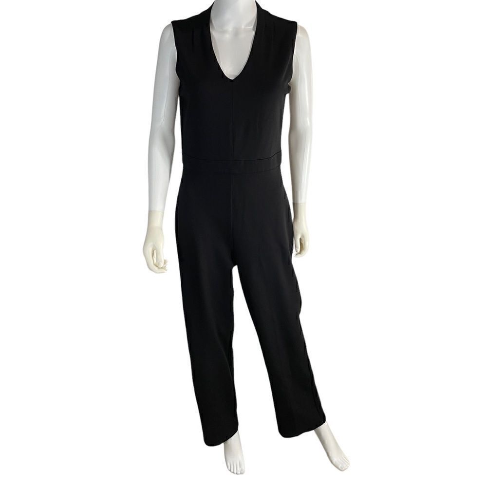 Tahari Black V Neck Sleeveless Jumpsuit Size 6